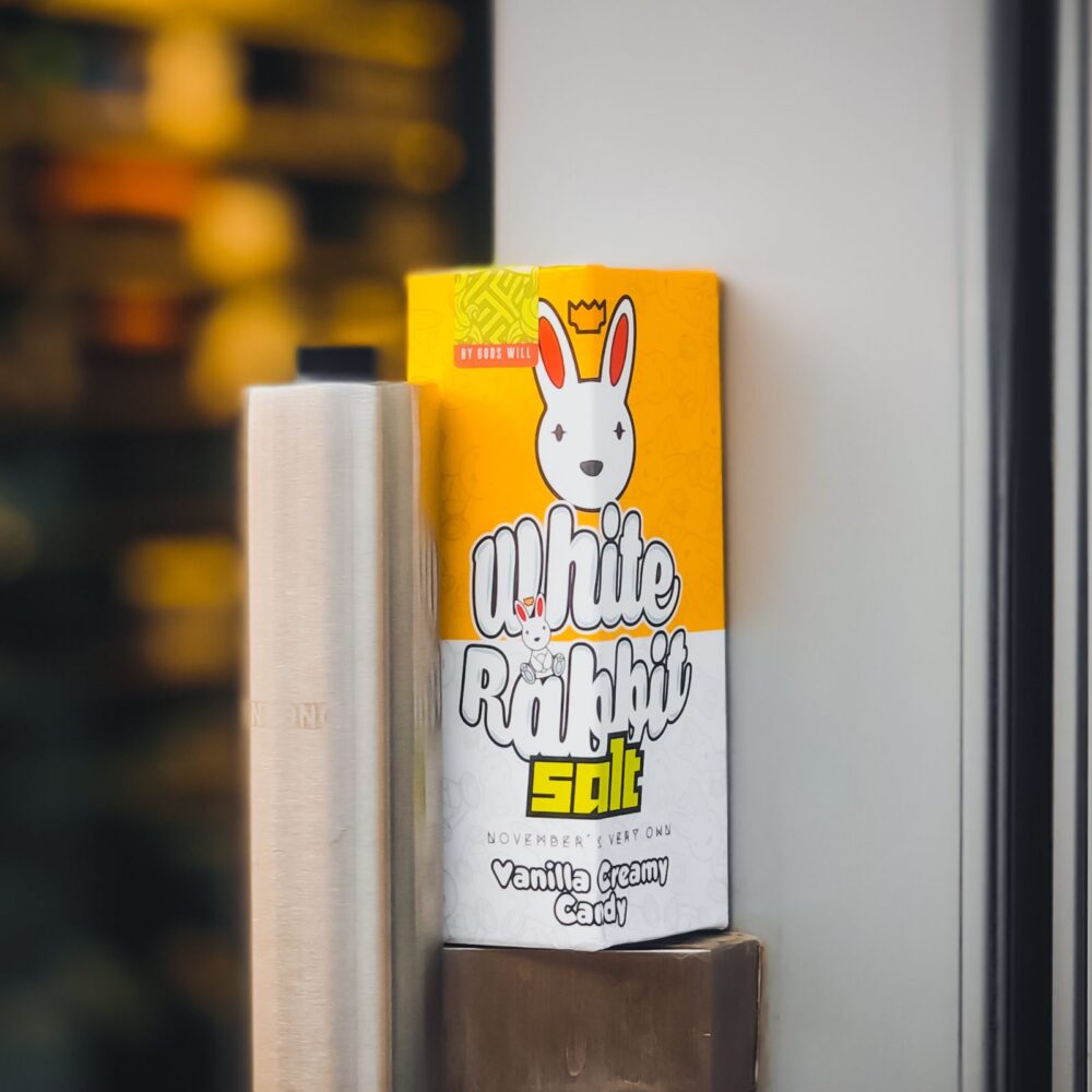 MEDUSA -  WHITE RABBIT SaltNic 30ml / 20mg,30ml / 50mg